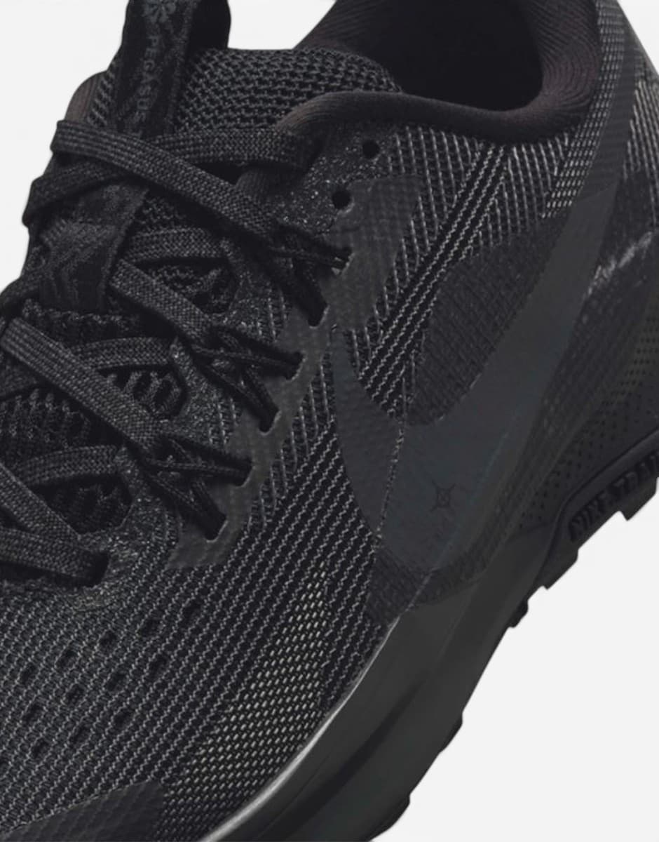 NIKE Pegasus Trail 5 GS Black — снимка 6