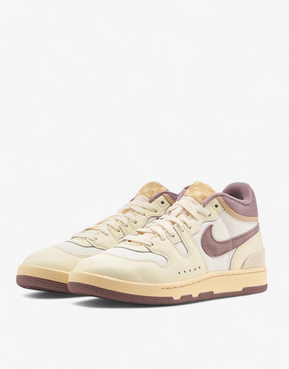 NIKE Attack Qs Sp Shoes Beige — снимка 3