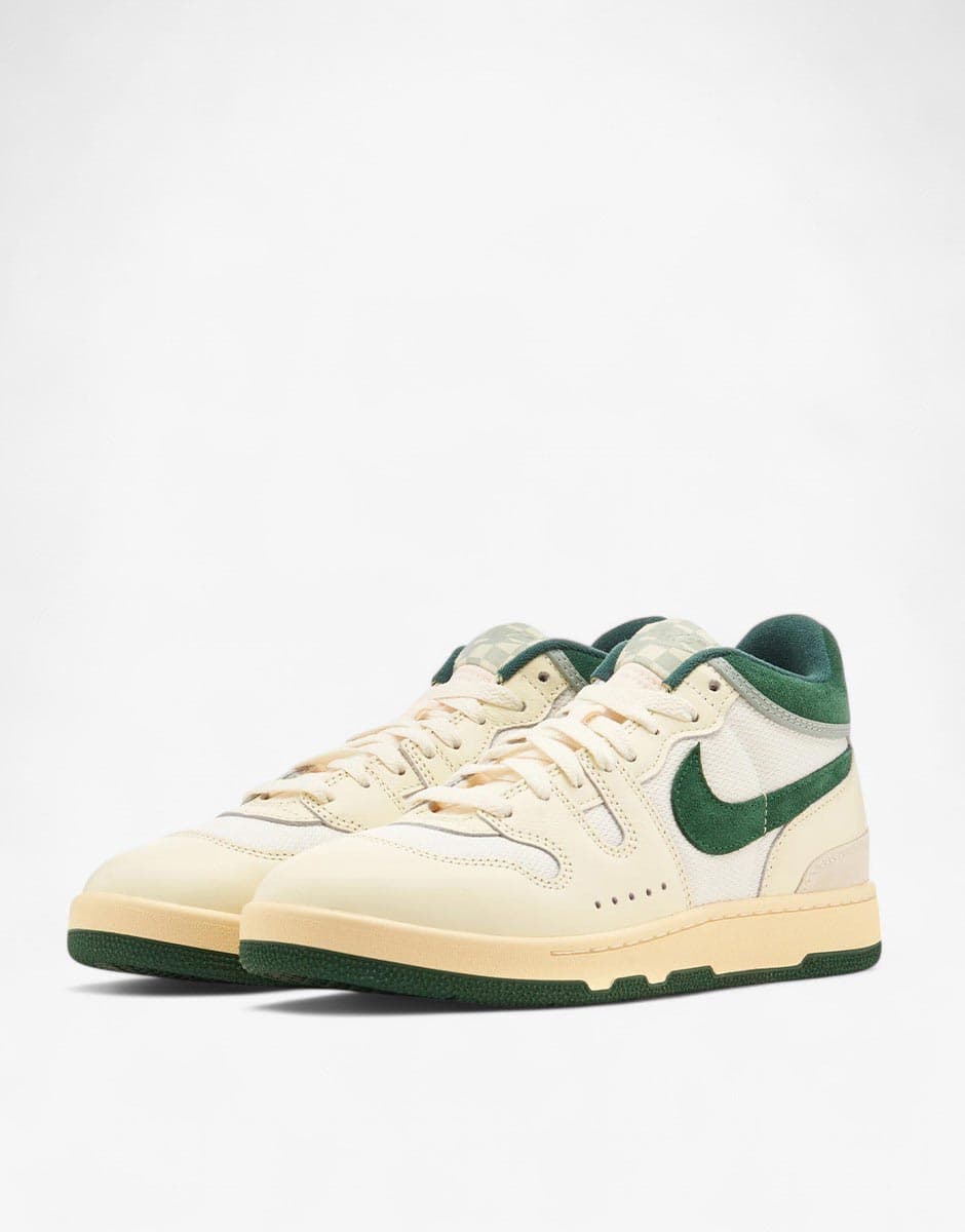 NIKE Attack Qs Sp Shoes Sail White — снимка 3